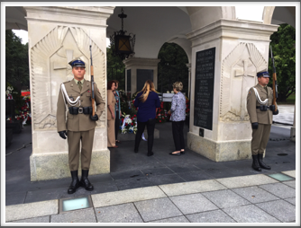 At the entrance of the
Tomb of the Unknown Soldier